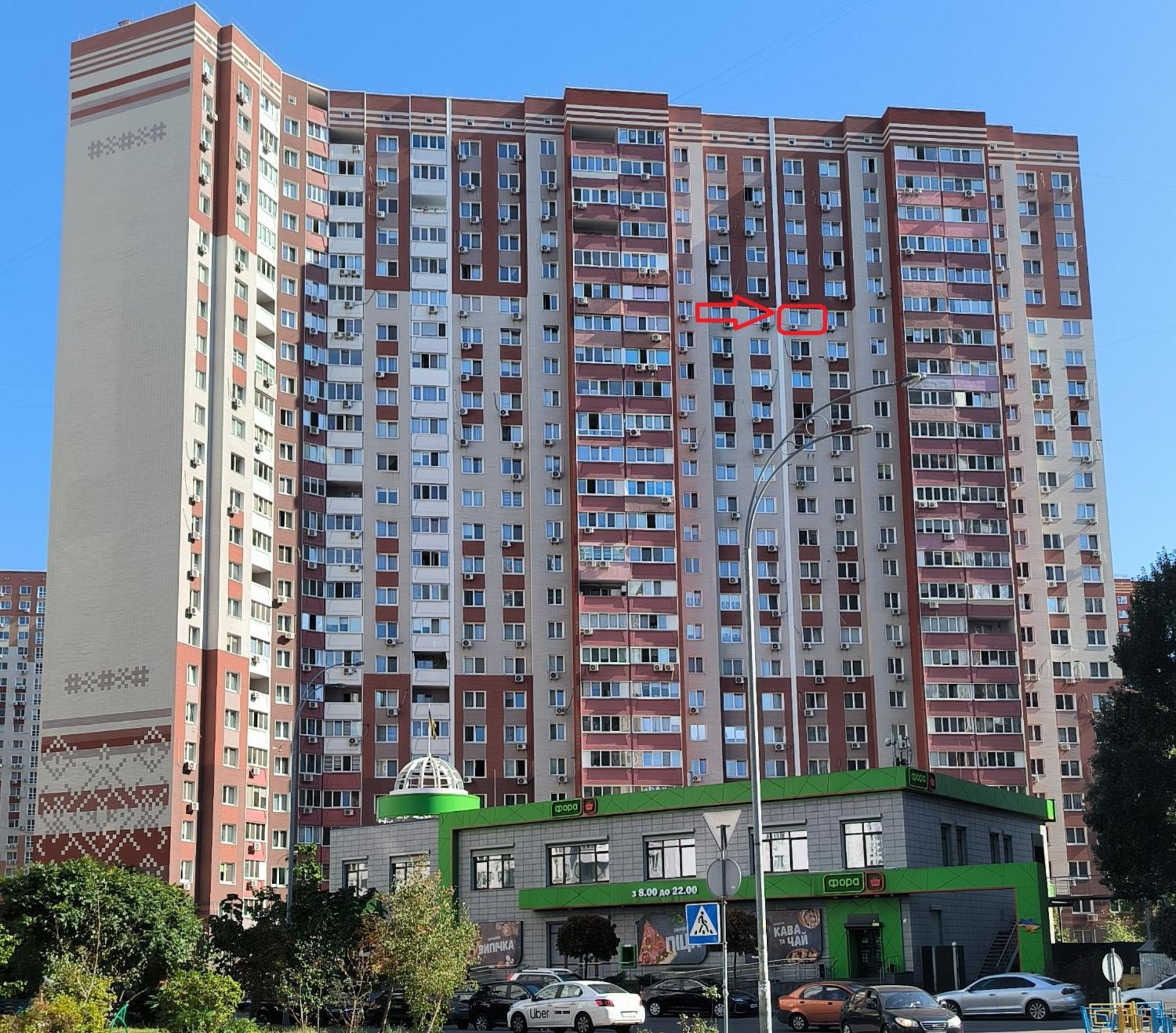 Apartment Near Metro Pozniaky Kiew Exterior foto